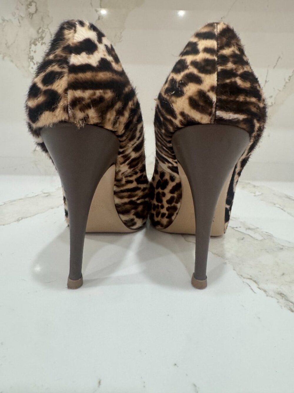 Valentino Pony Hair Leopard Peep Toe Size 38 - Picture 2 of 3